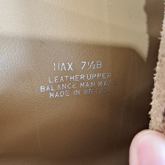 Steve Madden Leather Camel Colored Pointed Toe Boots 7.5B Triangle Heel Side Zip - Picture 4 of 10